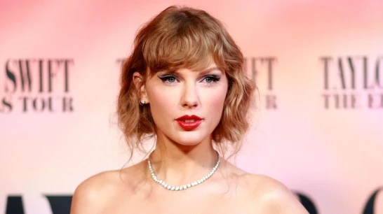 The Beauty of Simplicity: Taylor Swift No Makeup Philosophy